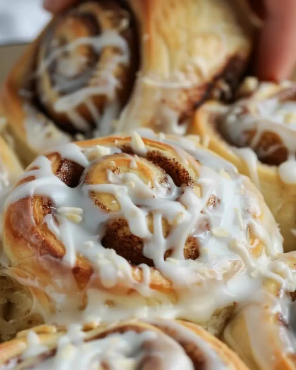 The Best Cinnamon Rolls for Cozy Mornings You Can’t Resist