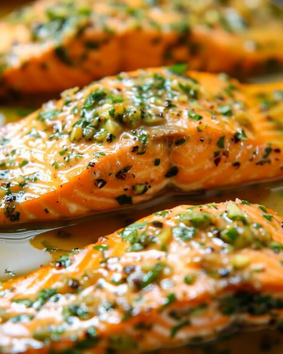 Garlic Butter Salmon: Easy Recipe for a Juicy Dinner Delight